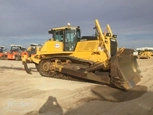 Used Komatsu Dozer ready for sale,Used Komatsu Dozer in yard for Sale,Side of used Komatsu Dozer,Back of used Komatsu Dozer in yard for Sale,Side of used Komatsu ready for Sale